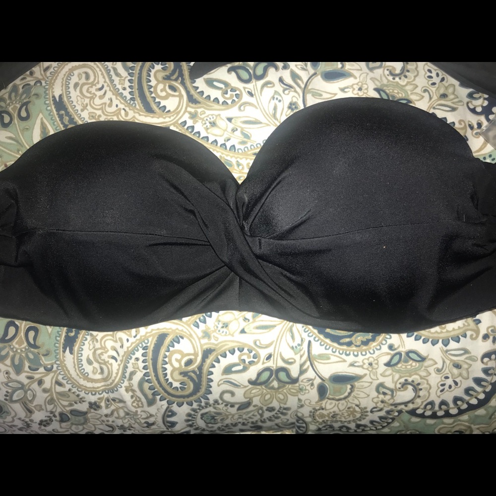Brand new VS Pink bandeau bikini top